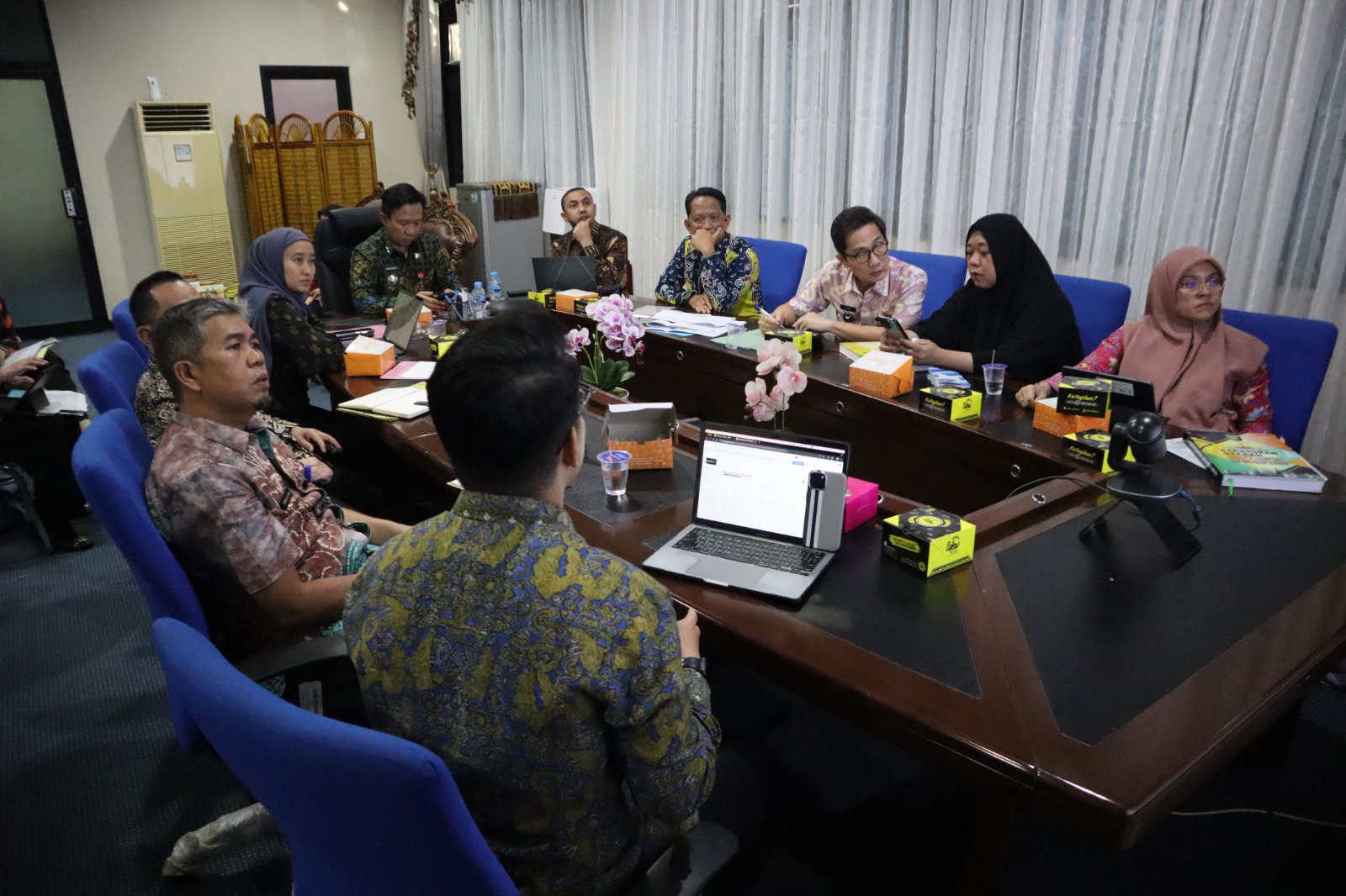 Pemprov Lampung Rumuskan Pengenaan Retribusi Fiber Optik untuk Tingkatkan PAD